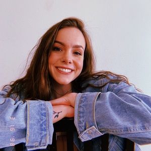 Meet your Posher, Sierra